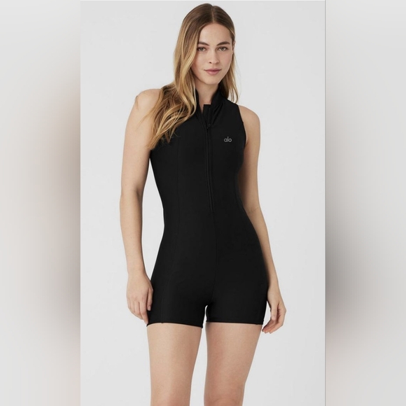 ALO Yoga Sleeveless Zip Front Romper Bodysuit Size XXS Black